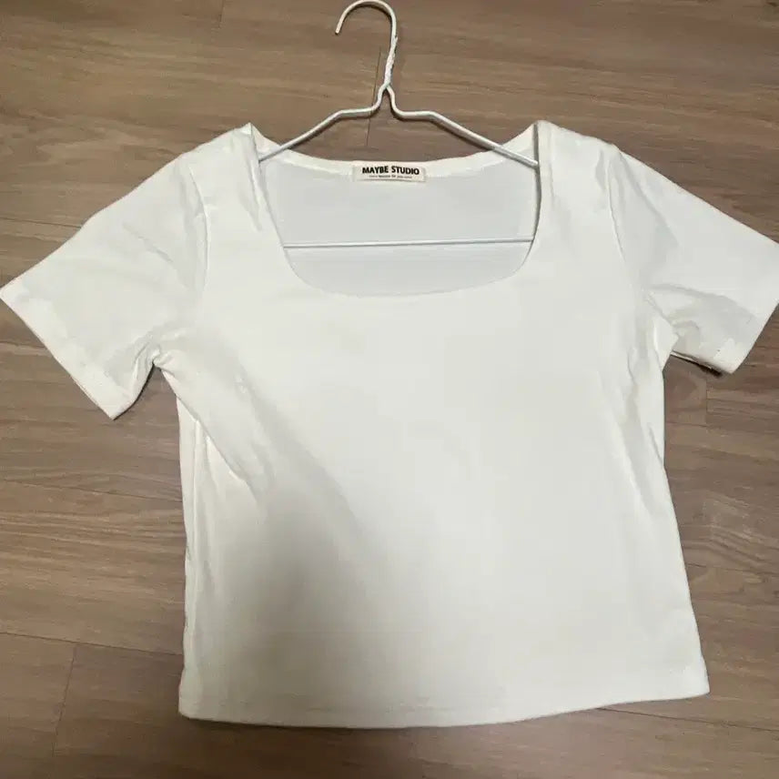 [BUNJANG] PRIMROSE Square Neck Crop Top White / 프림로즈 스퀘어넥 반팔티 크롭 에이블리 판매 지그재그 옷정리 흰색 화이트