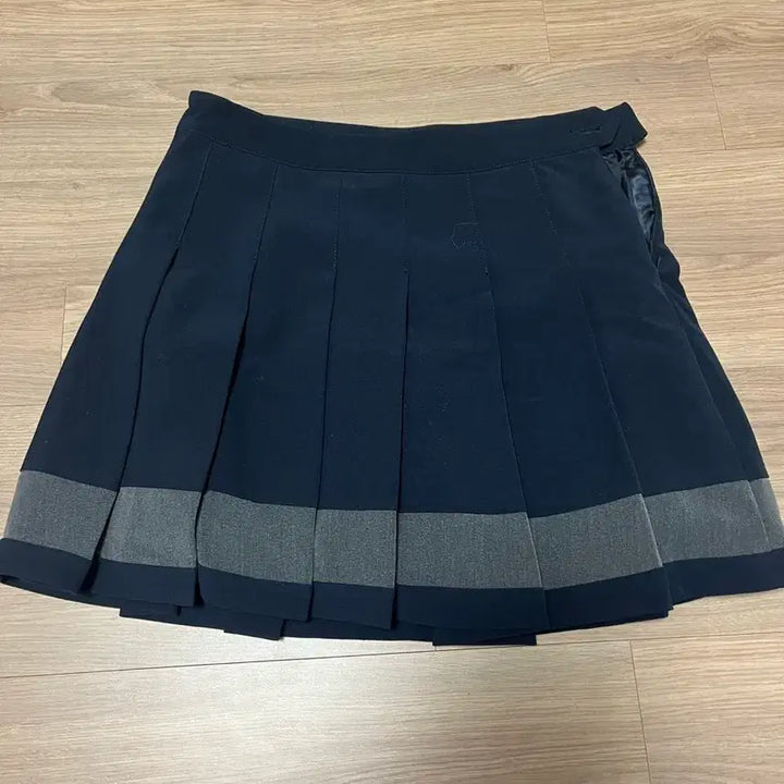 [BUNJANG] Jack & Jill Pleated Skirt Navy Gray / 잭앤질 플리츠 스커트 네이비 그레이 테니스 에이블리 판매 지그재그 옷정리