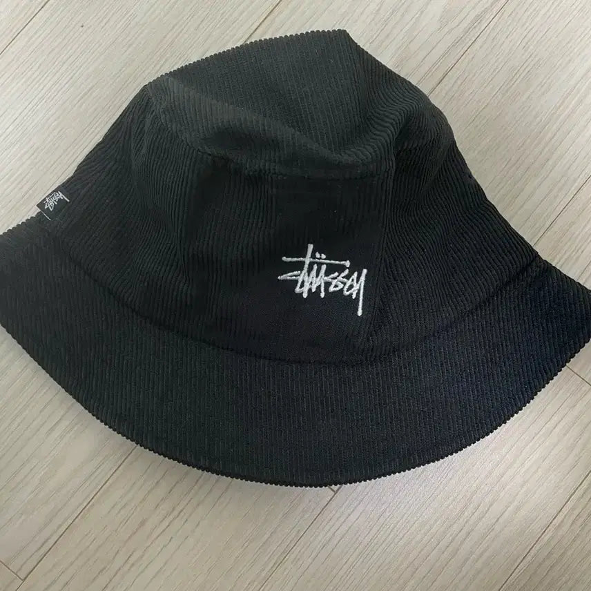 [BUNJANG] Stussy Corduroy Bucket Hat Black / 스투시 코듀로이 버킷햇 블랙 프리사이즈 새상품 정ㅍ ㅁ