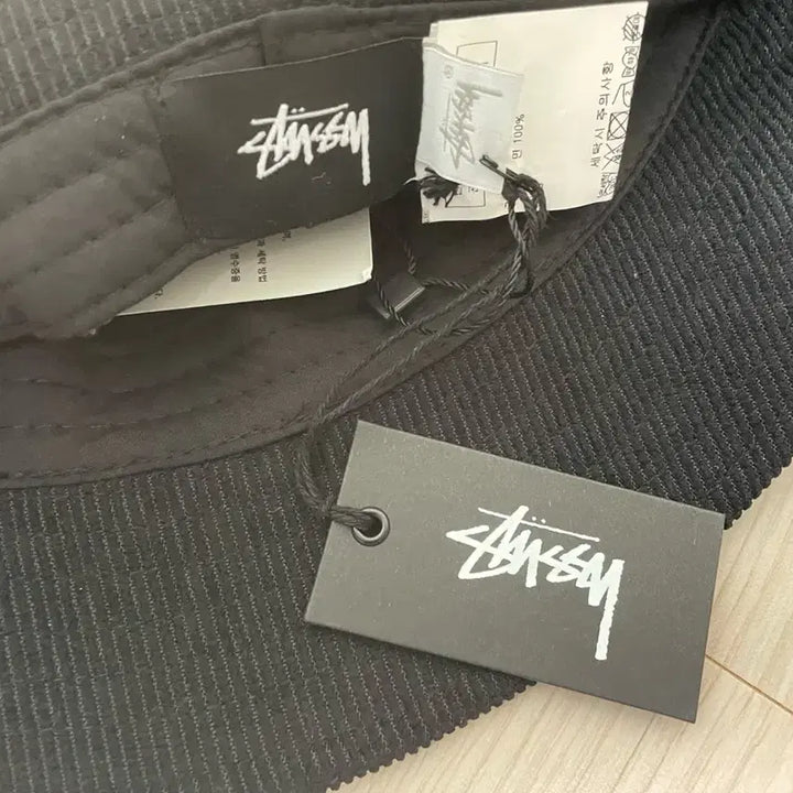 [BUNJANG] Stussy Corduroy Bucket Hat Black / 스투시 코듀로이 버킷햇 블랙 프리사이즈 새상품 정ㅍ ㅁ
