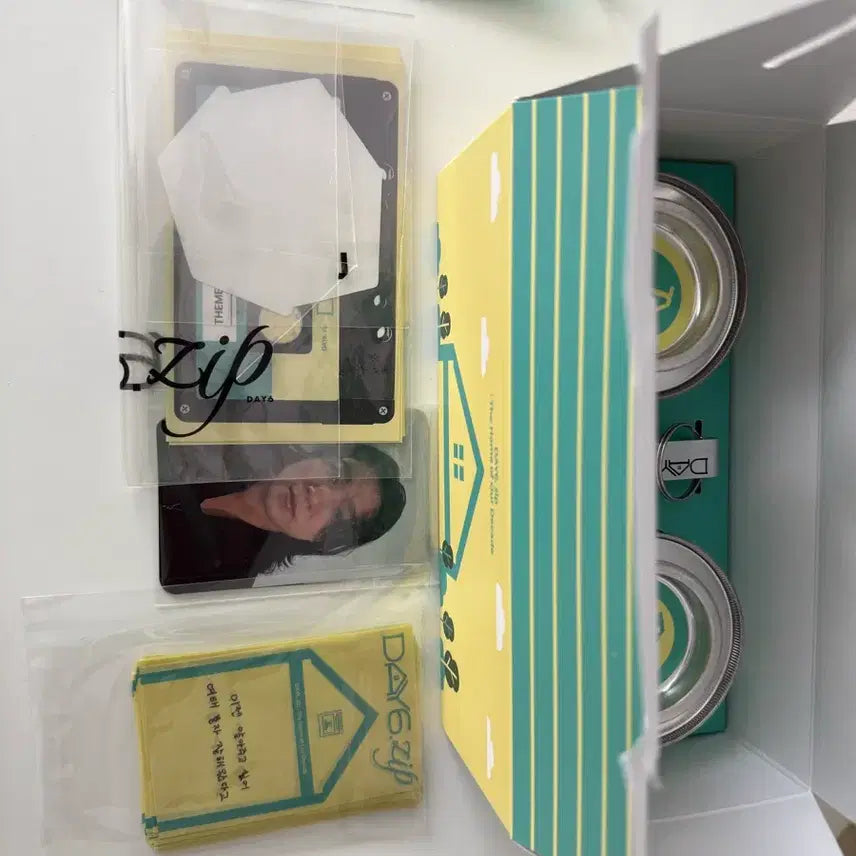 데이식스 집 팝업 선물 퇴장키트 포카 컨페티 양도