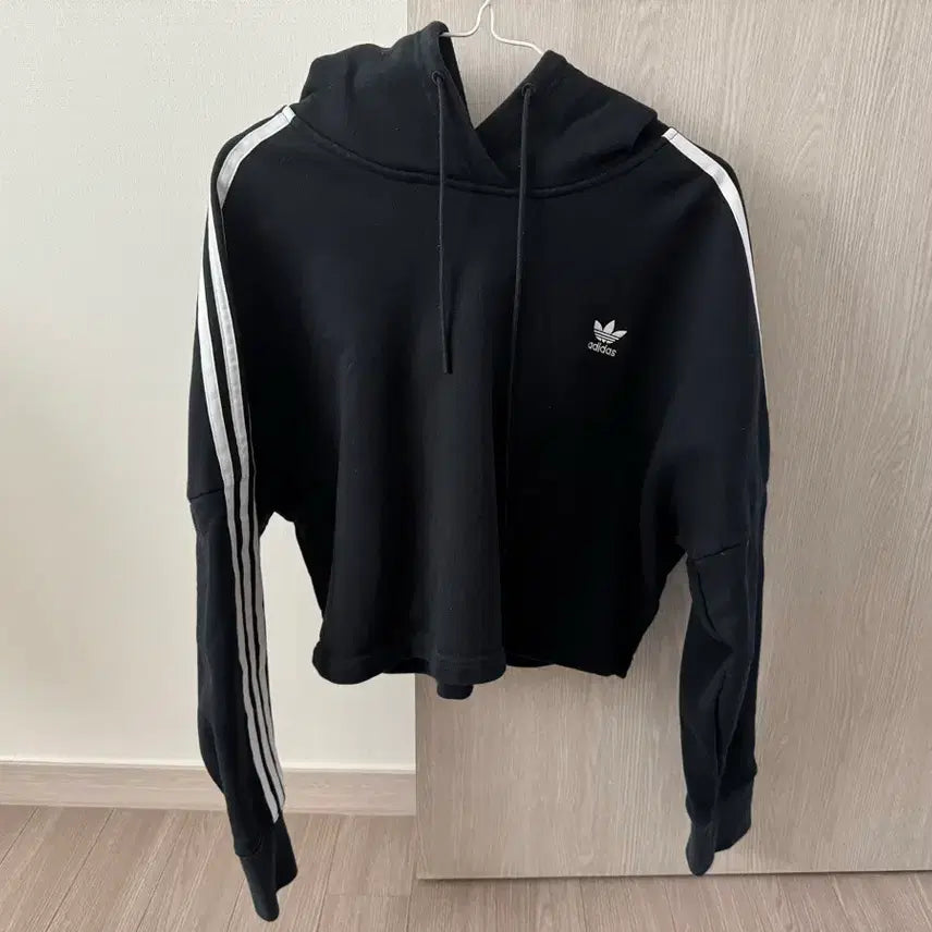 [BUNJANG] Adidas Cropped Hoodie / 아디다스 크롭후드티 팝니다