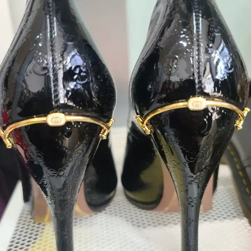 [BUNJANG] Gucci Black High Heel Pumps / 구찌 블랙 하이힐34