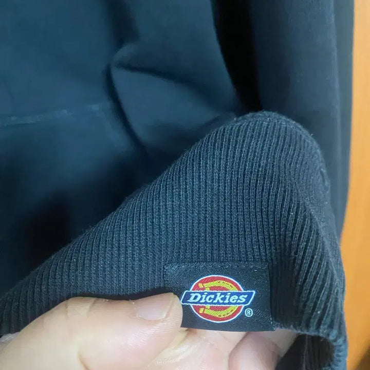 [BUNJANG] Dickies Black Hoodie L Size / [DICKIES] 디키즈 블랙 후드티셔츠 L사이즈