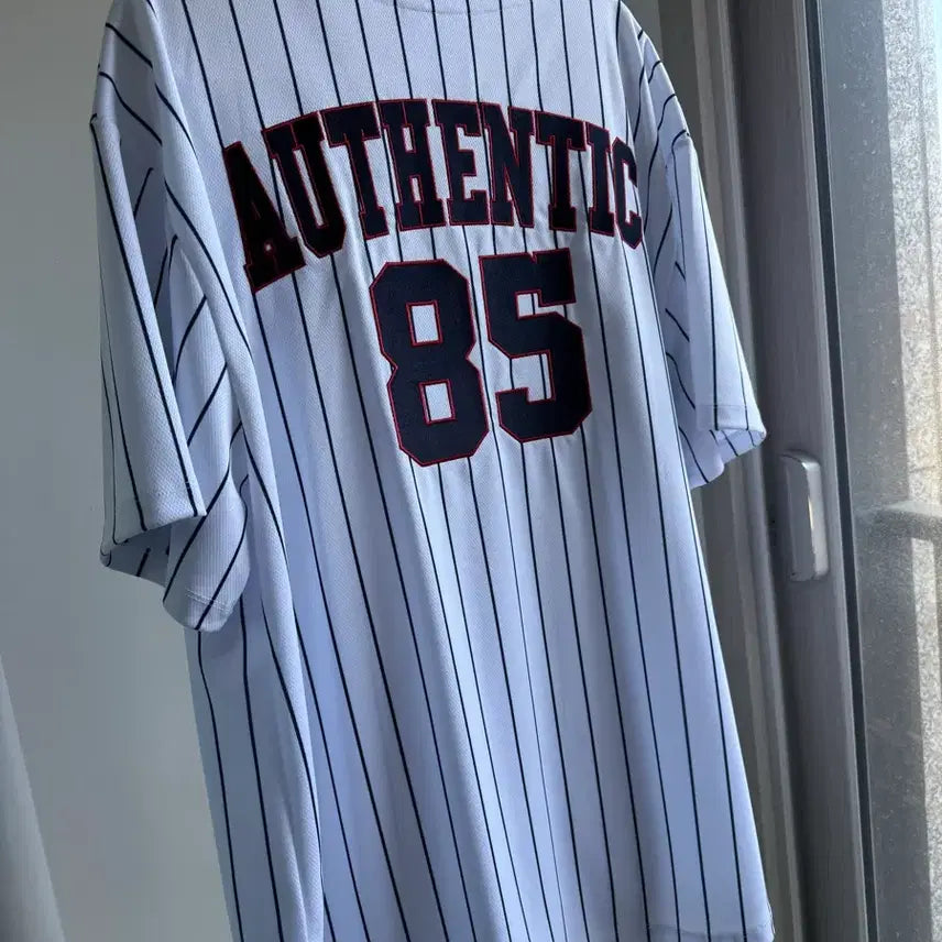 [BUNJANG] BORN TO WIN Baseball Jersey (Size 2) / 본투윈 베이스볼 져지 (2size)