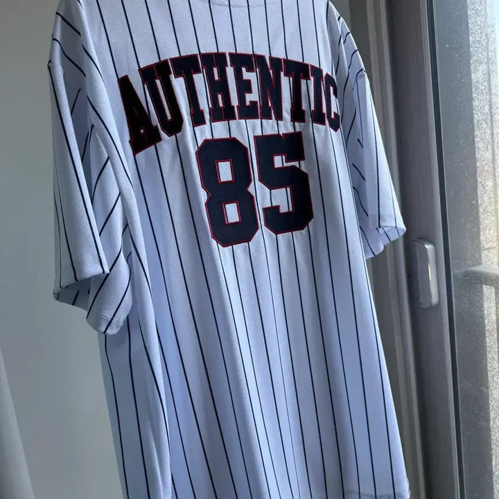 [BUNJANG] BORN TO WIN Baseball Jersey (Size 2) / 본투윈 베이스볼 져지 (2size)