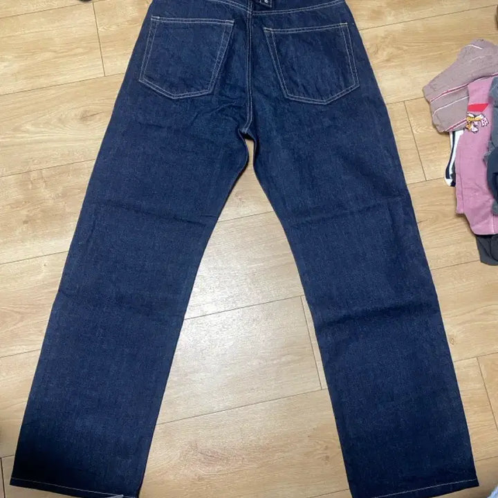 [BUNJANG] Flavism Raw Indigo Regular Denim Pants / 플라비즘 raw indigo 생지 레귤러 데님 3