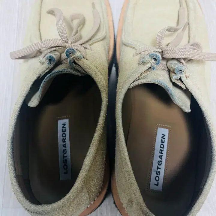 [BUNJANG] Lost Garden Dive Beige Sneakers / 로스트가든 다이브 베이지 270사이즈