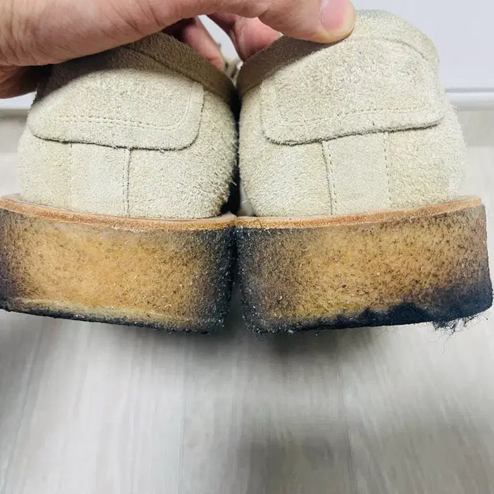 [BUNJANG] Lost Garden Dive Beige Sneakers / 로스트가든 다이브 베이지 270사이즈