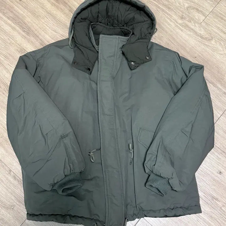 [BUNJANG] Reversible Khaki Hooded Yasan Padding / 리버시블 후드 야상 패딩