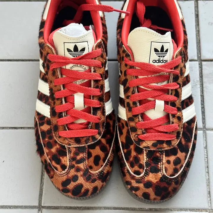 [BUNJANG] Adidas Samba OG Core Black Pre-loved Red Sneakers / 260 (W) 아디다스 삼바 OG 코어 블랙 프리러브드 레드