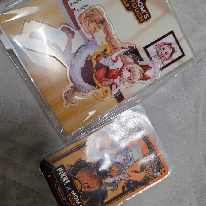 [BUNJANG] NIKKE x Mom's Touch Crust & Modernia Bundle Set / 맘스터치 니케 콜라보굿즈 크러스트, 모더니아 일괄 운미포