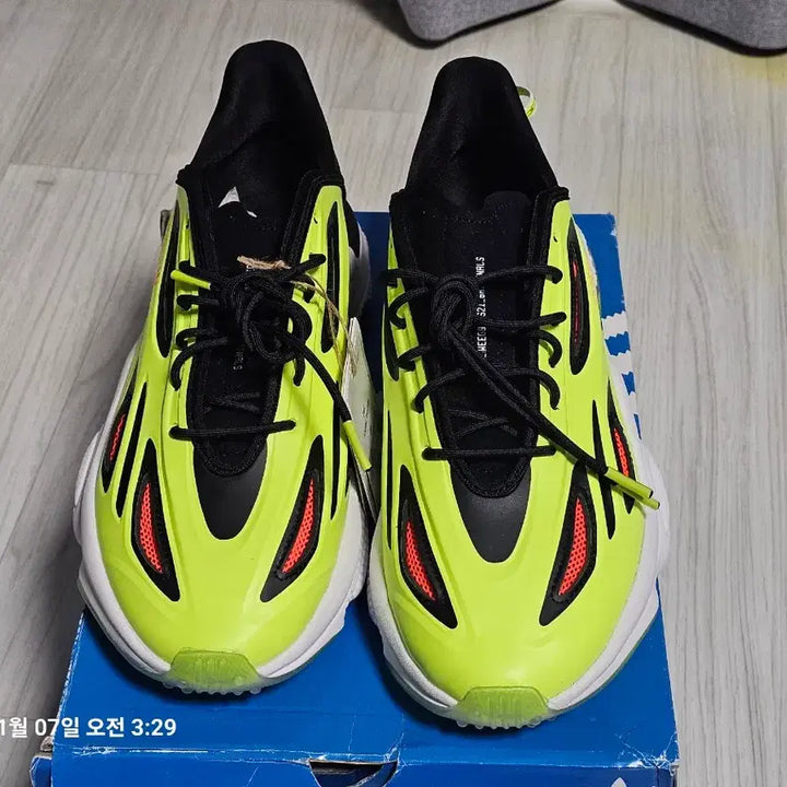 [BUNJANG] Adidas Ozweego Celox Sneakers / 아디다스 오즈위고 셀록스 260 사이즈 새제품