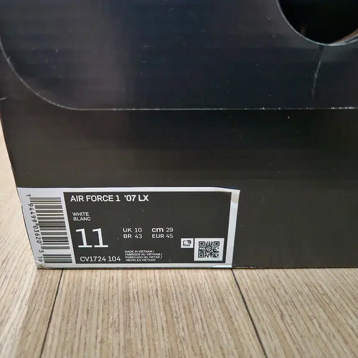 [BUNJANG] Nike Air Force 1 White Black Stitch Sneakers / 나이키 에어포스1 흰검 스티치 운동화