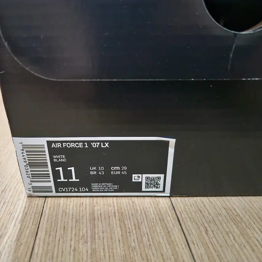 [BUNJANG] Nike Air Force 1 White Black Stitch Sneakers / 나이키 에어포스1 흰검 스티치 운동화