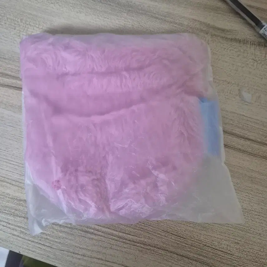 [BUNJANG] FUE Fur Pouch - Pink / 퓌 파우치 핑크 새상품 (미개봉)