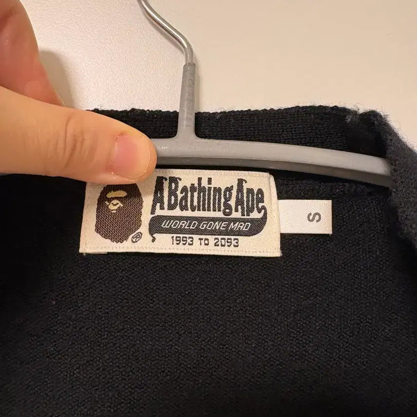 [BUNJANG] BAPE DSMG Black Cardigan M / 베이프 DSMG 블랙 가디건 M