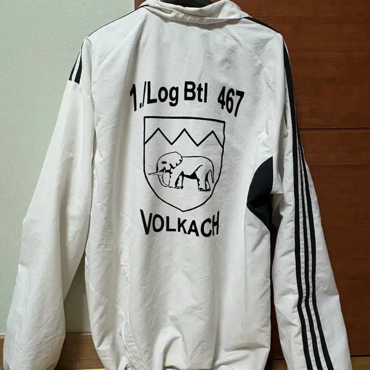 [BUNJANG] Adidas White Windbreaker Jacket / 아디다스 화이트 바람막이 자켓