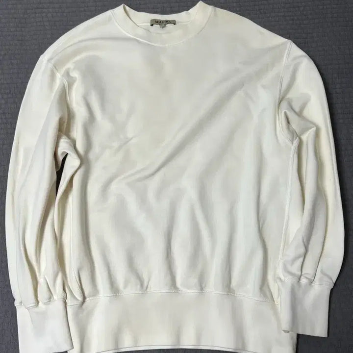 [BUNJANG] Enhypen Off-White Crewneck / 이지 시즌4 크루넥 오프화이트 XS