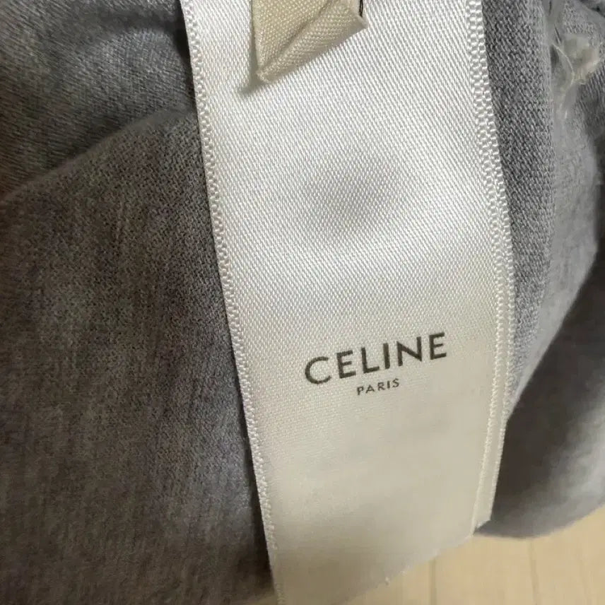 [BUNJANG] Celine Loose Fit Logo T-shirt / 셀린느 루즈핏 로고 반팔