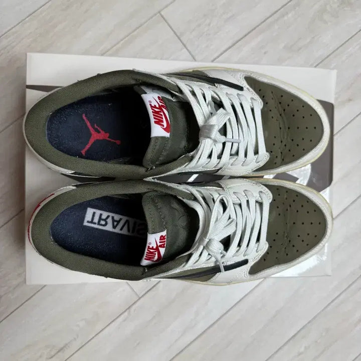 [BUNJANG] Jordan Travis Scott Retro Low OG SP Reverse Olive / [265] 조던 1x트래비스 스캇 레트로 로우 OG SP 리버스 올리브