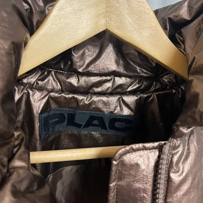 [BUNJANG] PLAC Brown Glossy Short Down Jacket / 플랙 브라운 광택 숏 다운 패딩 점퍼 m