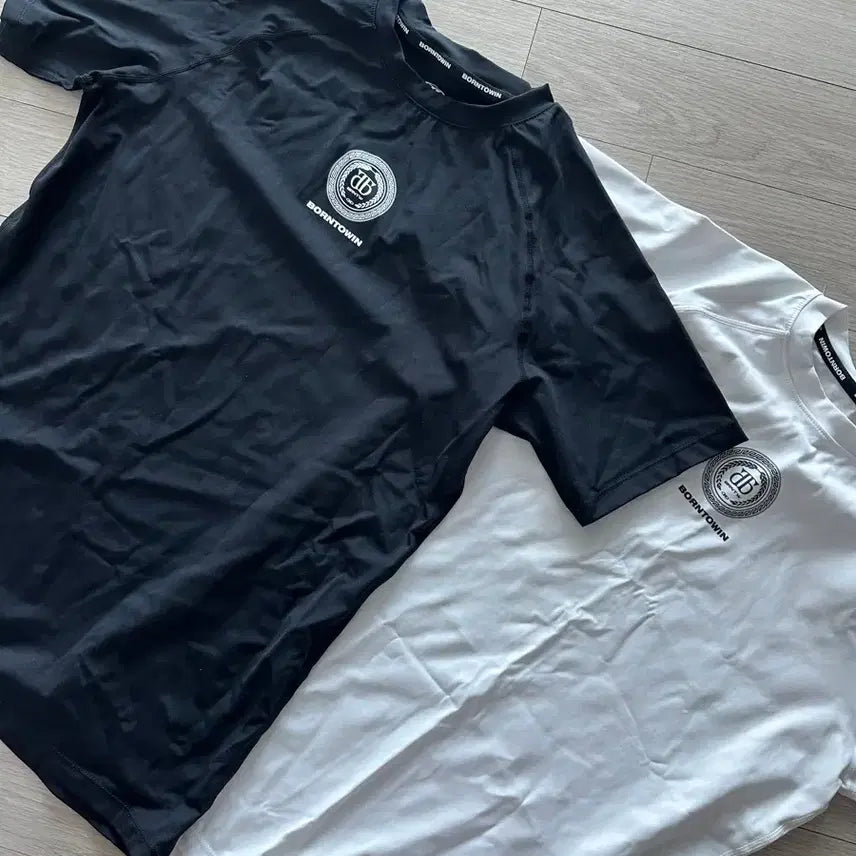 [SOLD OUT] 본투윈 기능성 반팔 티셔츠 블랙/화이트