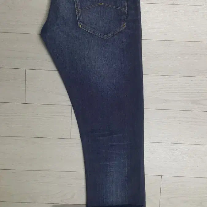 [SOLD OUT] [정품]아르마니 금장(사방스판) 이태리진 30~31"실측(No.767)