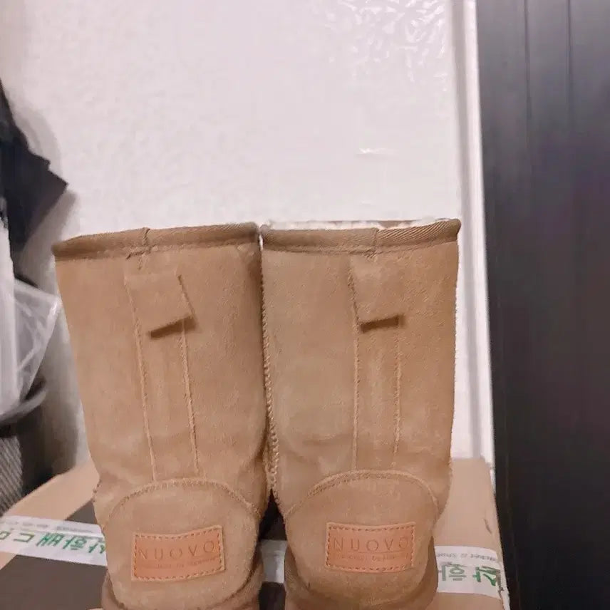 [BUNJANG] NUOVO UGG Suede Fur Boots / 스웨이드 털 부츠 브라운 (누오보어그)
