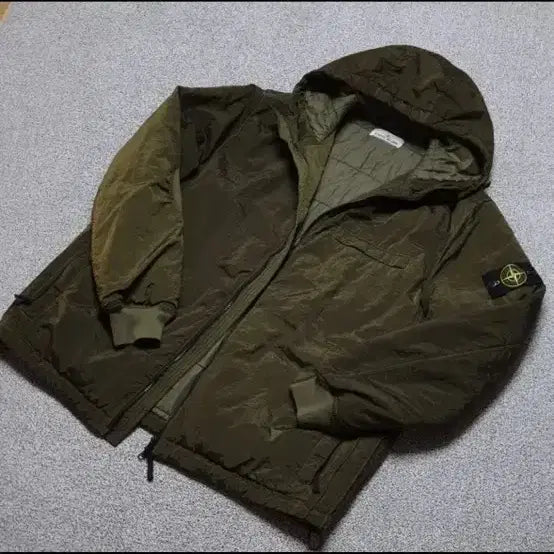 [BUNJANG] Stone Island PrimaLoft Padded Jacket / 스톤아일랜드 프리마로프트 패딩