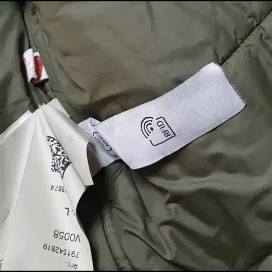 [BUNJANG] Stone Island PrimaLoft Padded Jacket / 스톤아일랜드 프리마로프트 패딩