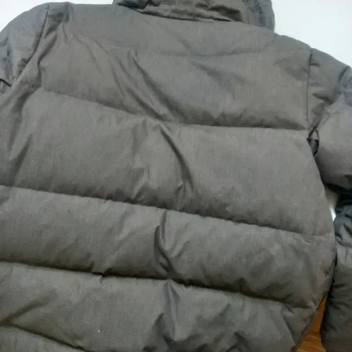 [BUNJANG] Puma Down Jacket / 푸마 오리털패딩 m사이즈 택포 3만원 고급 원두커피. 서비스드림