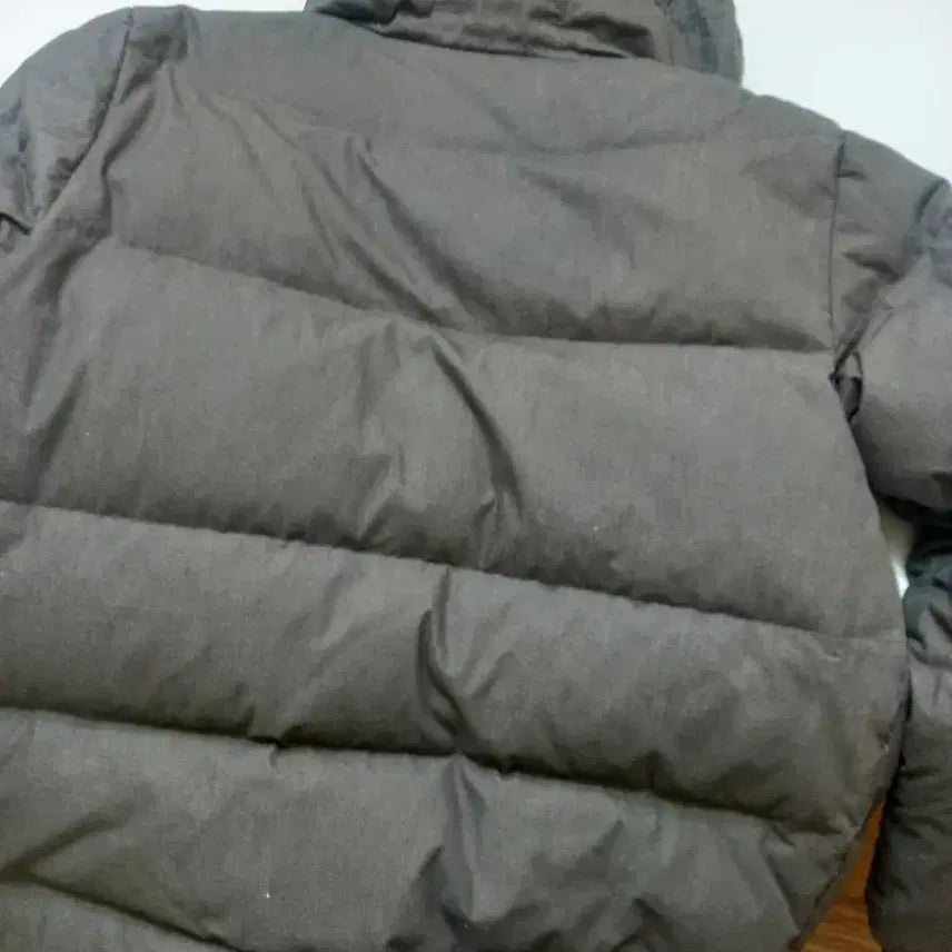 [BUNJANG] Puma Down Jacket / 푸마 오리털패딩 m사이즈 택포 3만원 고급 원두커피. 서비스드림