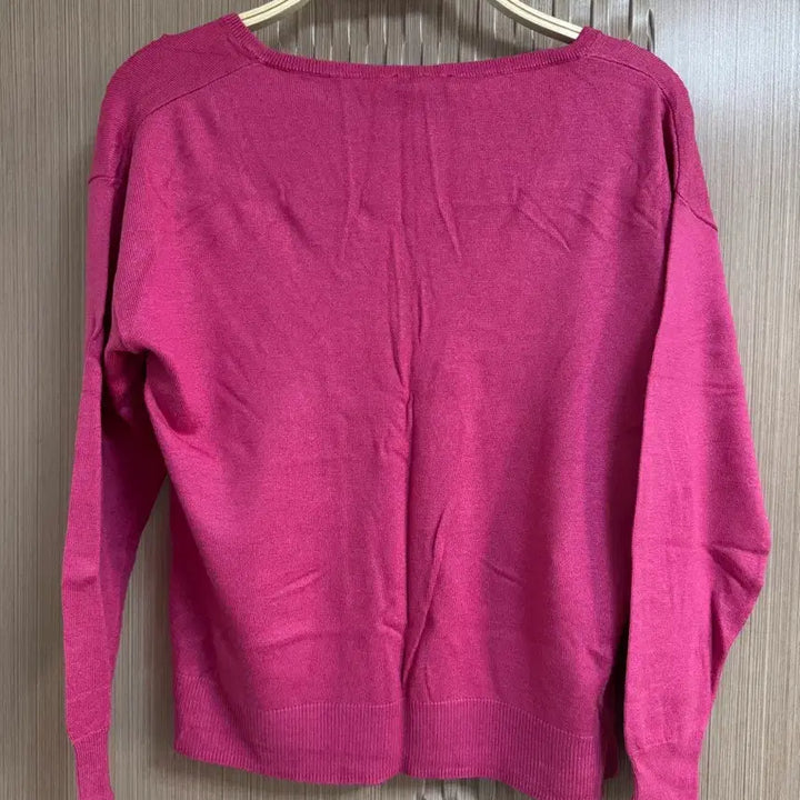 [BUNJANG] Ann Taylor V-Neck Sweater / Ann Taylor 앤타일러 브이넥 스웨터 (새상품)