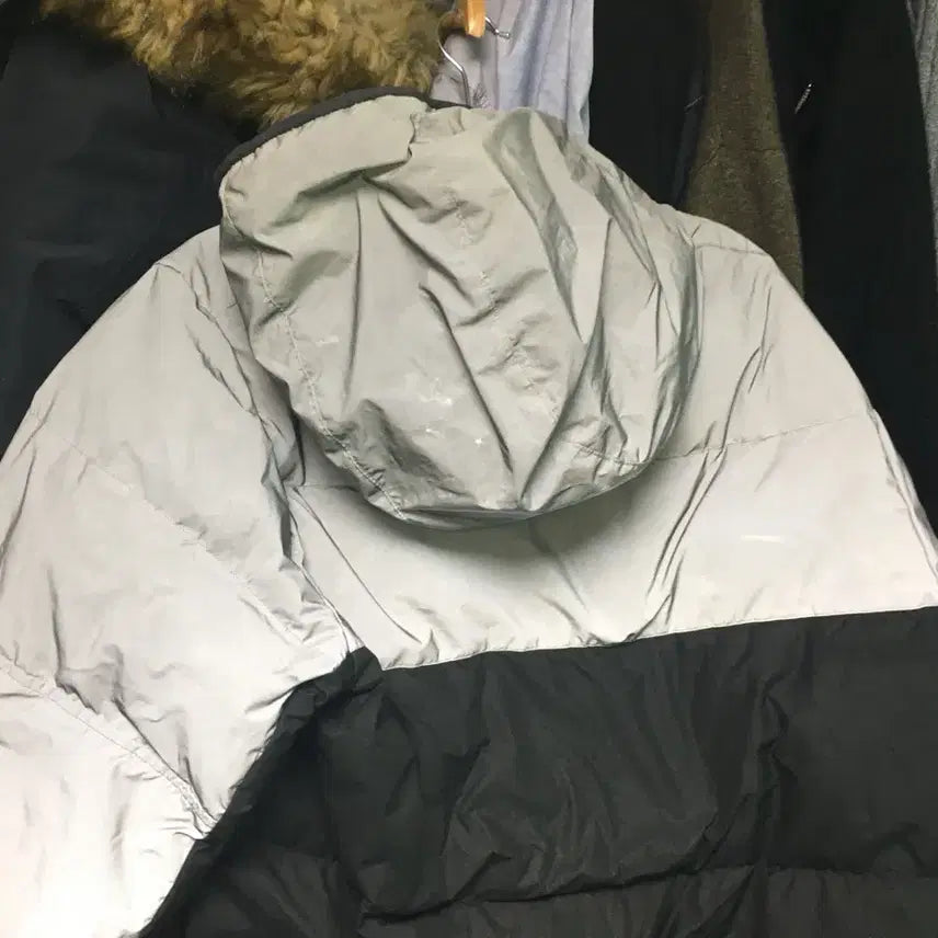 [BUNJANG] Nike Reflective Windrunner Padded Jacket (Gray/Black, L) / 나이키 리플렉티브 윈드러너 패딩 회색/검정 L