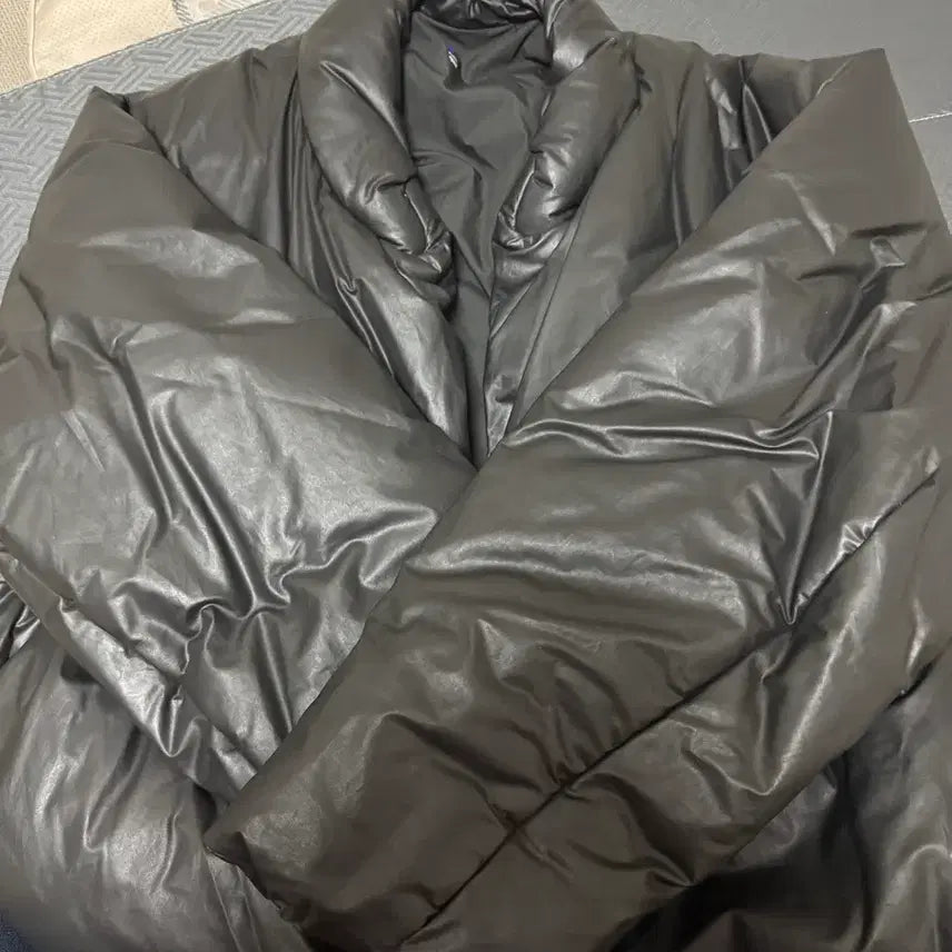 [BUNJANG] Yeezy Gap Round Padded Jacket Black XL / 이지 갭 라운드패딩 블랙 xl