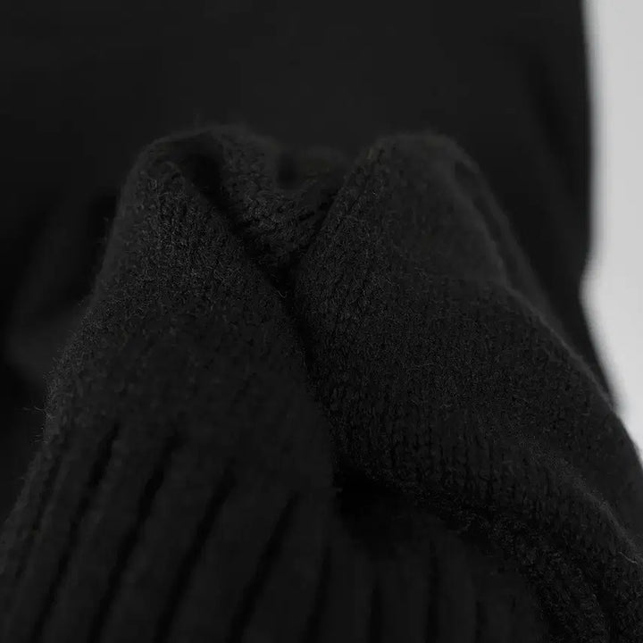 [BUNJANG] AMI Black Heart Logo Knit Sweater / 아미 블랙 하트 로고 니트 스웨터