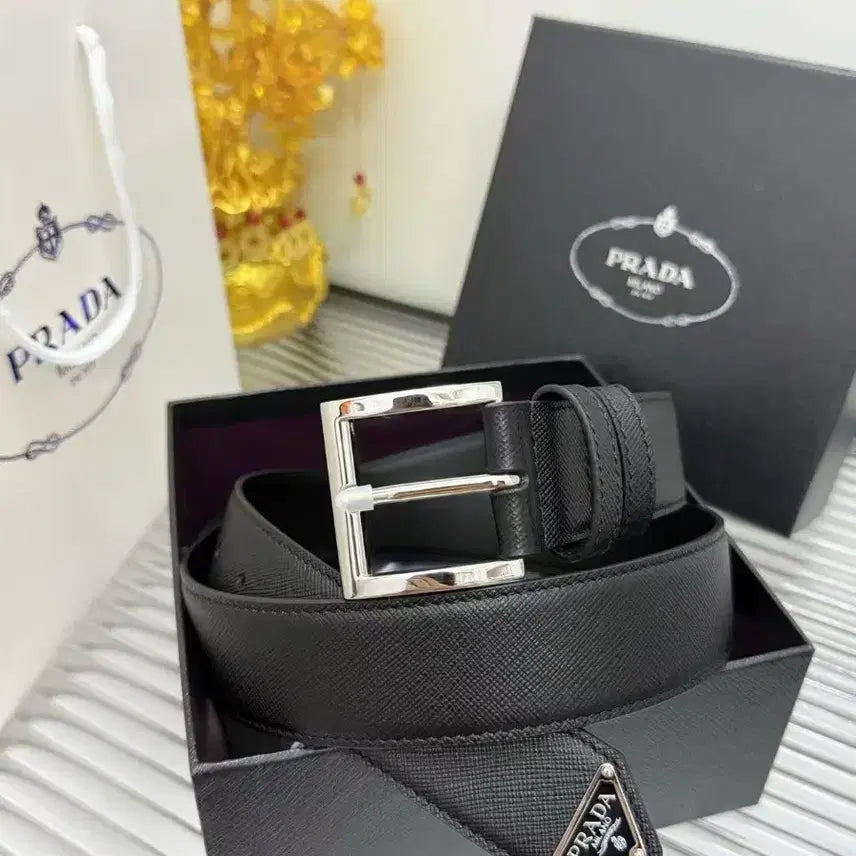 [SOLD OUT] 프라다 남성 벨트