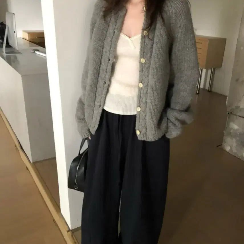 [BUNJANG] Dometek Wool Cardigan / 도매택 가디건