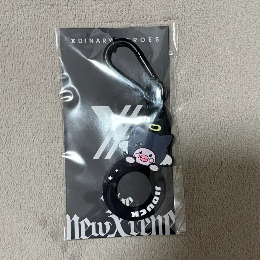 [BUNJANG] Xdinary Heroes Bottle Holder / 엑스디너리히어로즈 엑디즈 일본콘 엠디 물병홀더 보틀홀더 지덕 가온