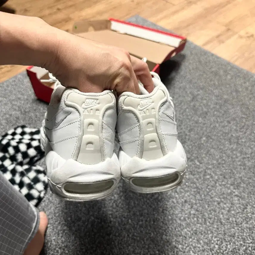[BUNJANG] Nike Air Max 95 White Sneakers / 95맥스 화이트 정품