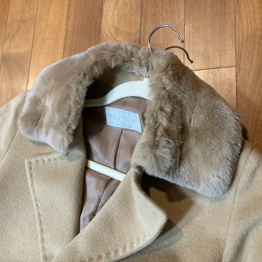 [BUNJANG] Mine Beige Leather Belt Coat / 마인 베이지 가죽벨트 코트(털 탈착가능) 택포7만원