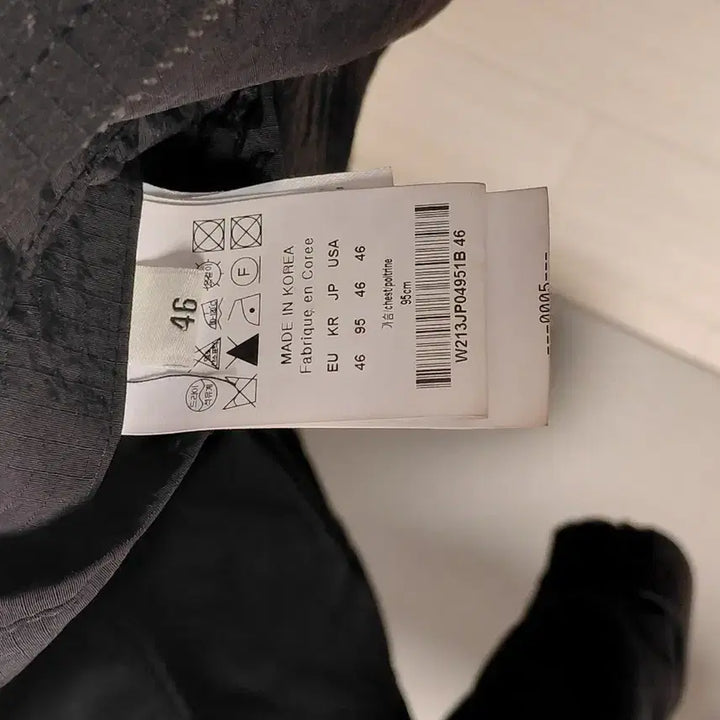 [BUNJANG] Wooyoungmi 21FW Multi Pocket Jumper / 우영미 21FW 멀티 포켓 점퍼 패딩 / 46