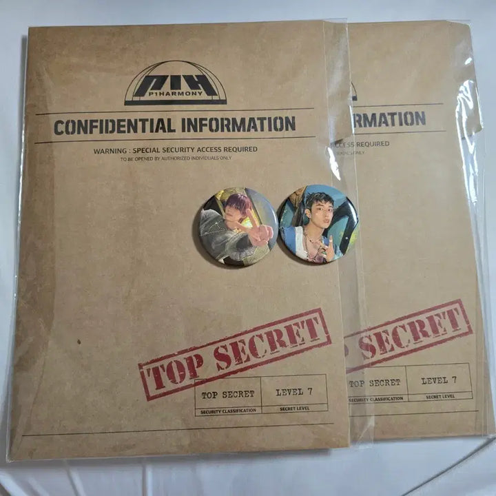 피원하모니 테오 인탁 새드송 굿즈 프로파일북 캔뱃지