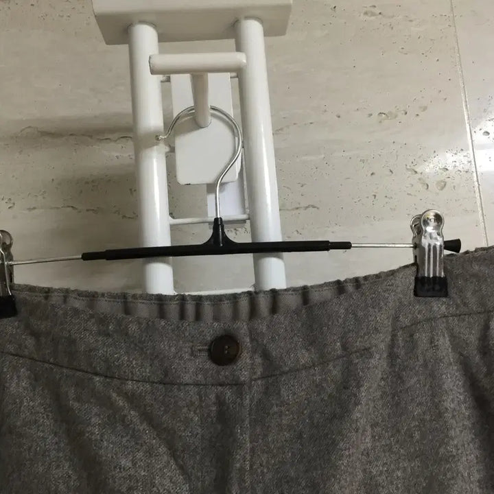 [BUNJANG] ISAE Wool Cashmere Blend Slacks Pants / ISAE 이새 22fw 울캐시미어 슬랙스 팬츠 30