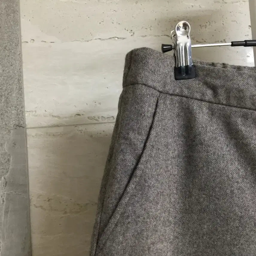 [BUNJANG] ISAE Wool Cashmere Blend Slacks Pants / ISAE 이새 22fw 울캐시미어 슬랙스 팬츠 30