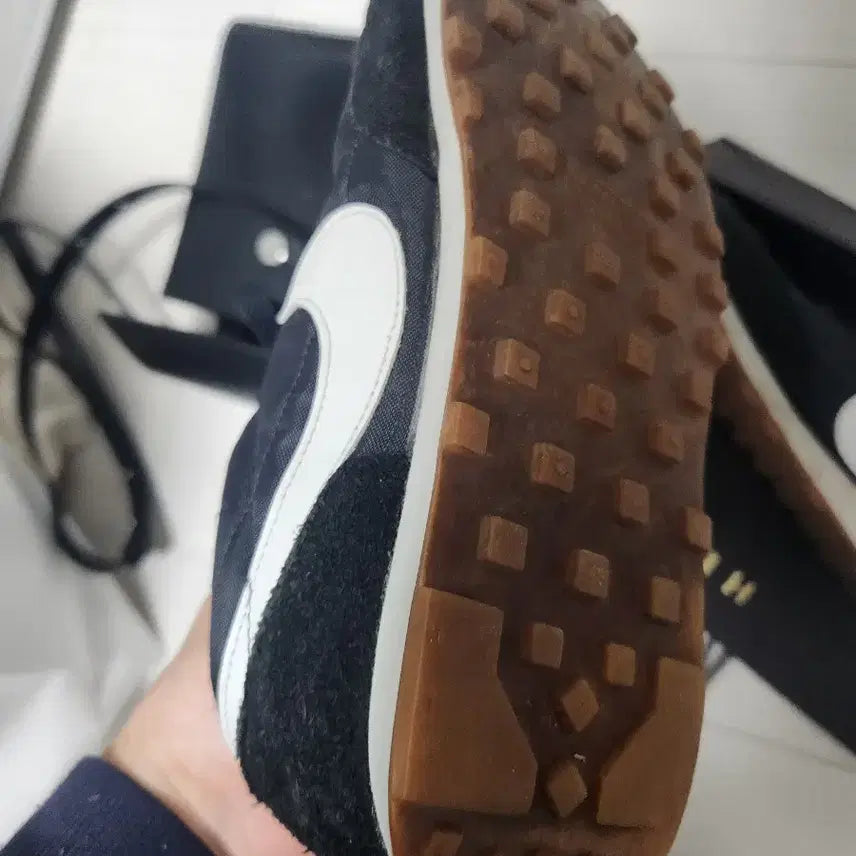 [BUNJANG] Nike Daybreak Black/White 250 / 나이키 데이 브레이크 블랙/화이트 250