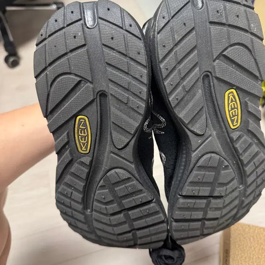 [BUNJANG] Engineered Garments Keen 290 Sneakers / 엔지니어드가먼츠 킨 290