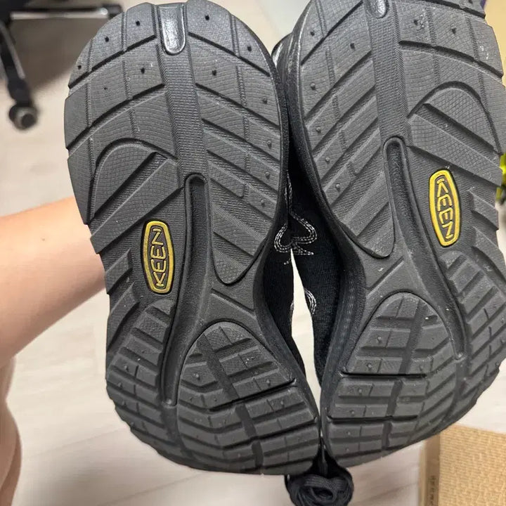 [BUNJANG] Engineered Garments Keen 290 Sneakers / 엔지니어드가먼츠 킨 290