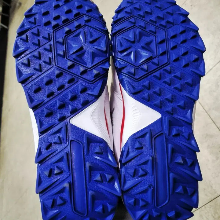 [BUNJANG] BMC Home Run Man Baseball Artificial Turf Shoes / BMC 홈런맨 야구 인조잔디화